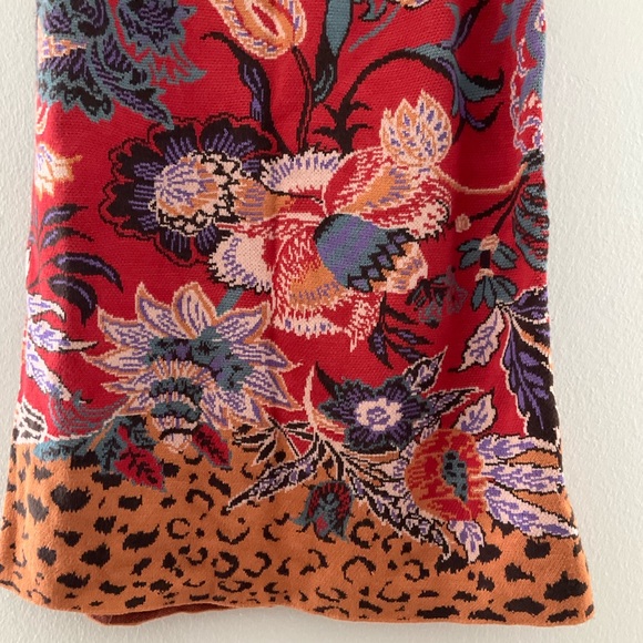 Maeve Small Red Floral Knit Midi Skirt with Multicolor Print - Picture 4 of 11